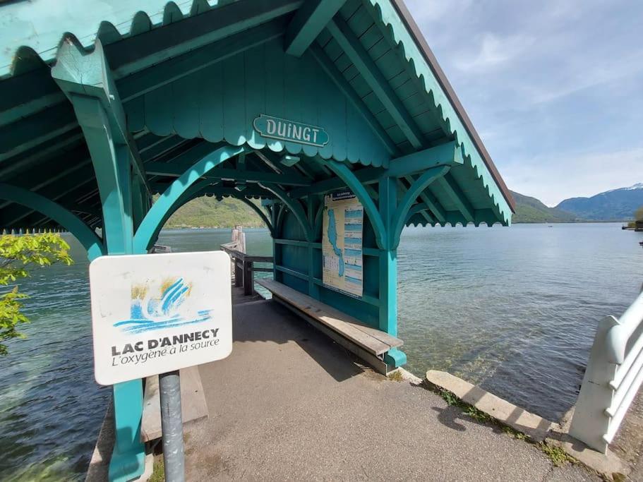 Charmant Et Spacieux Appartement A Quelques Pas Du Lac Duingt Buitenkant foto